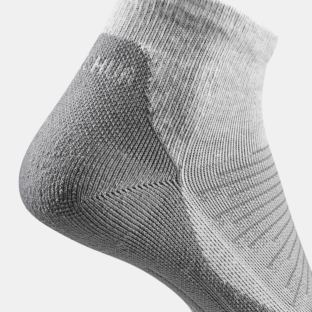 





p2398493