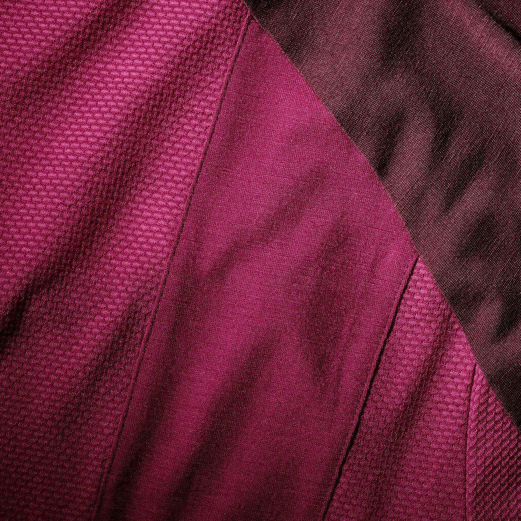 





p2437281