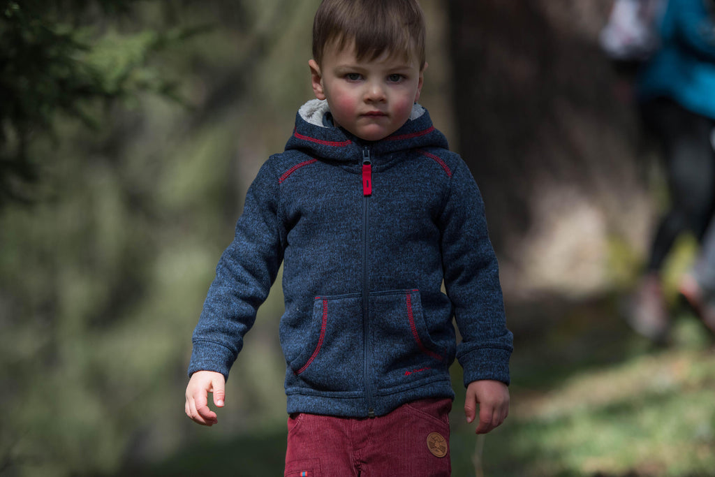 





p1007939