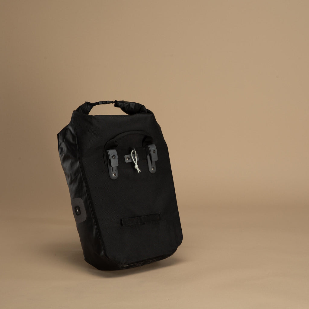 





p2205077