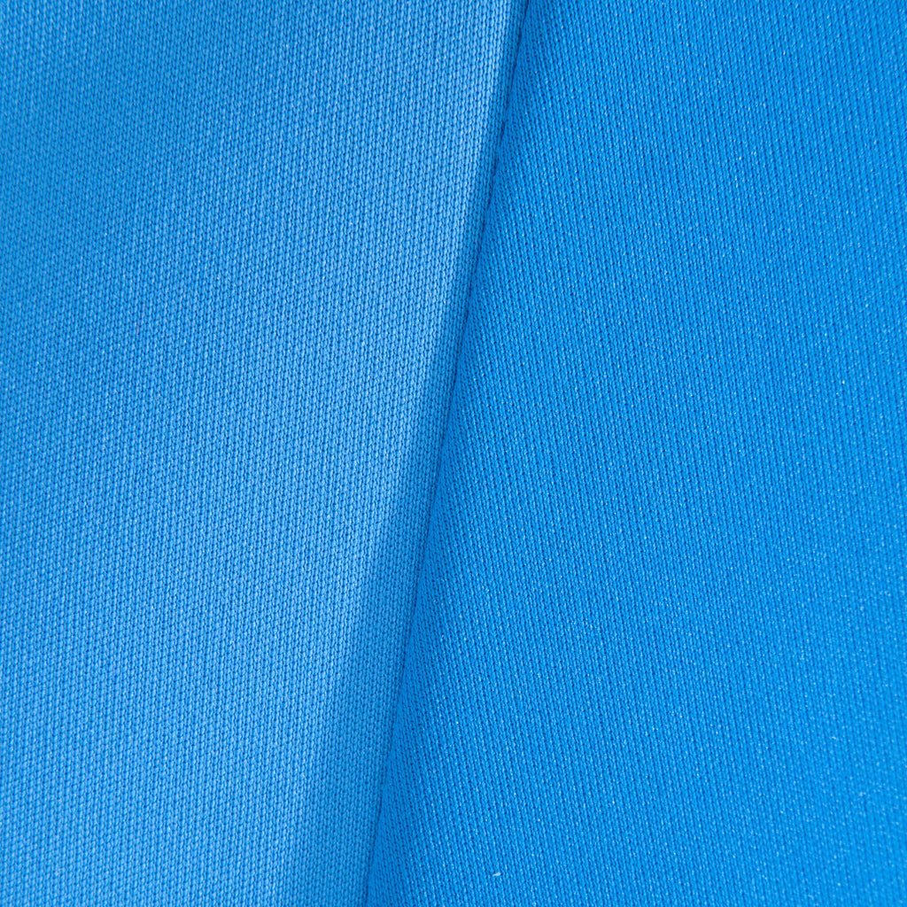 





p1637121