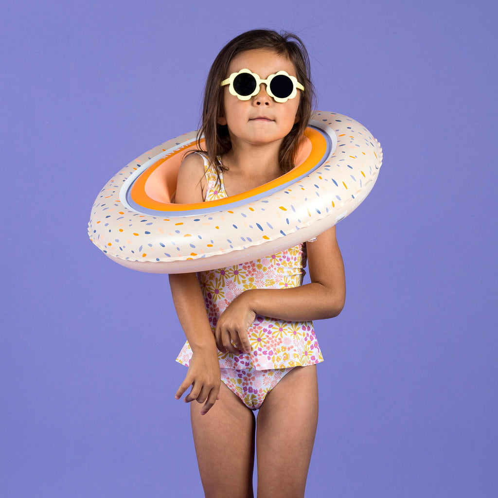 





p2581077