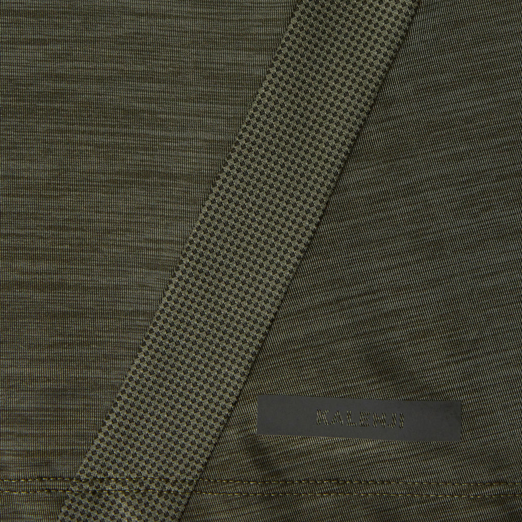 





p2156644