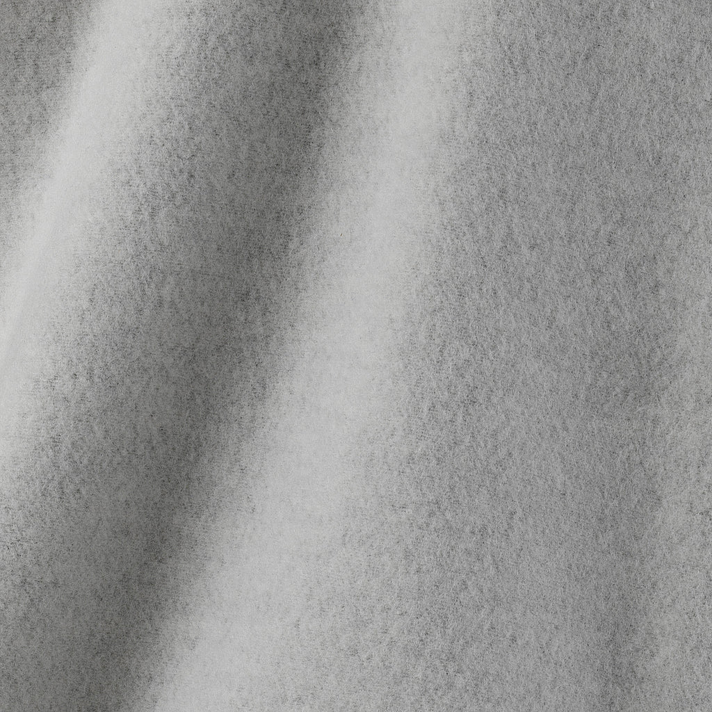 





p1959151