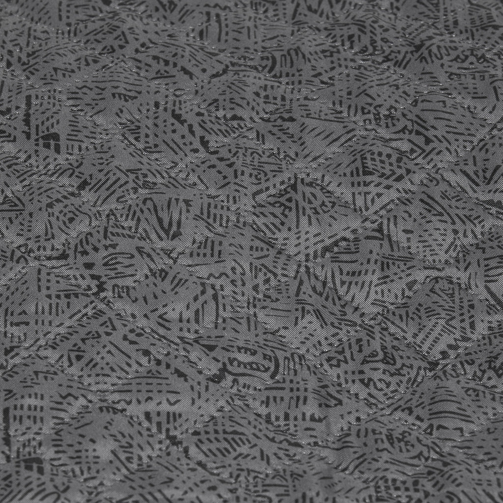 





p1956713