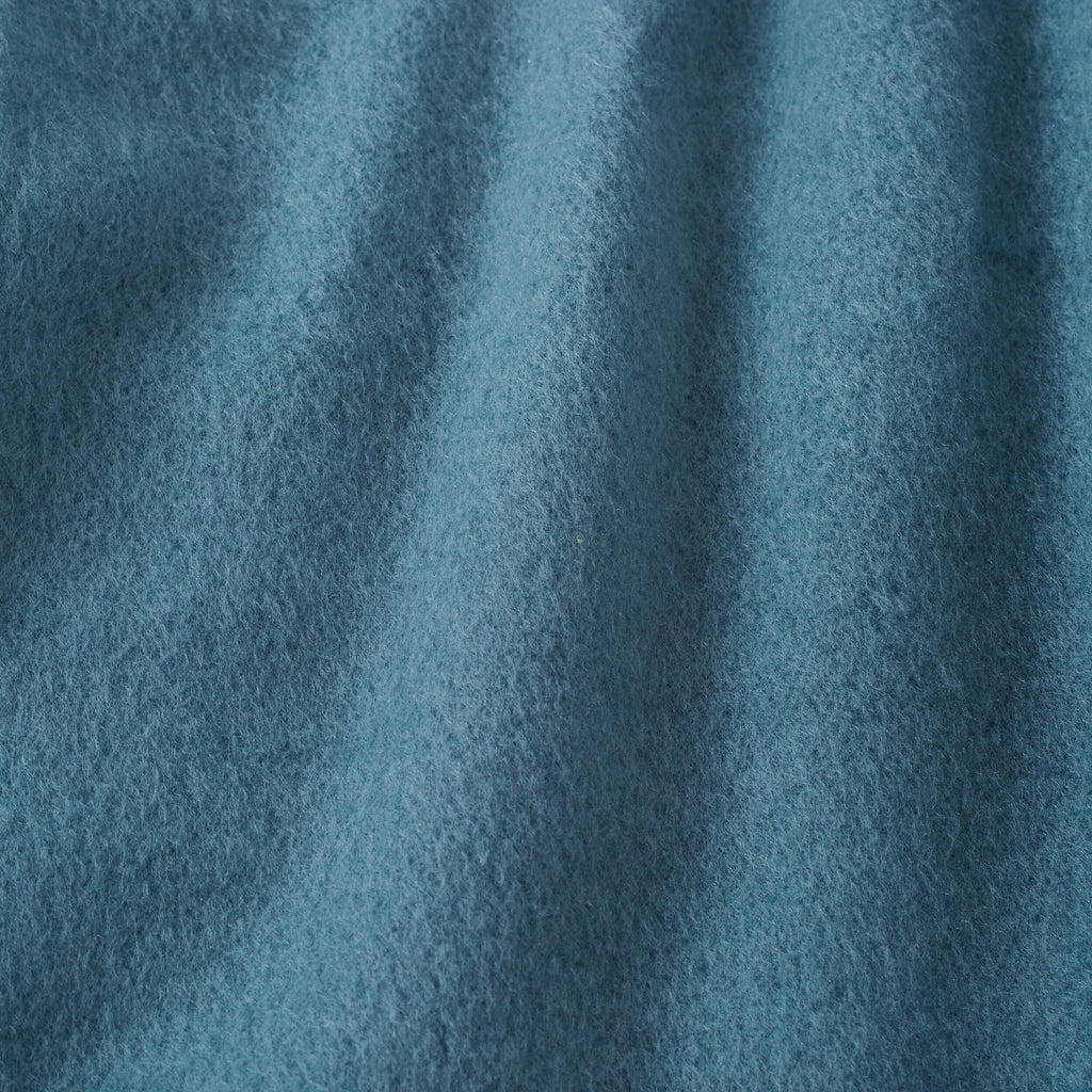 





p2444826